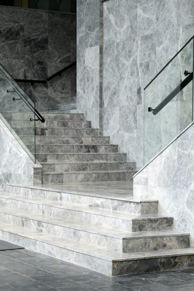 eno card escalier v2